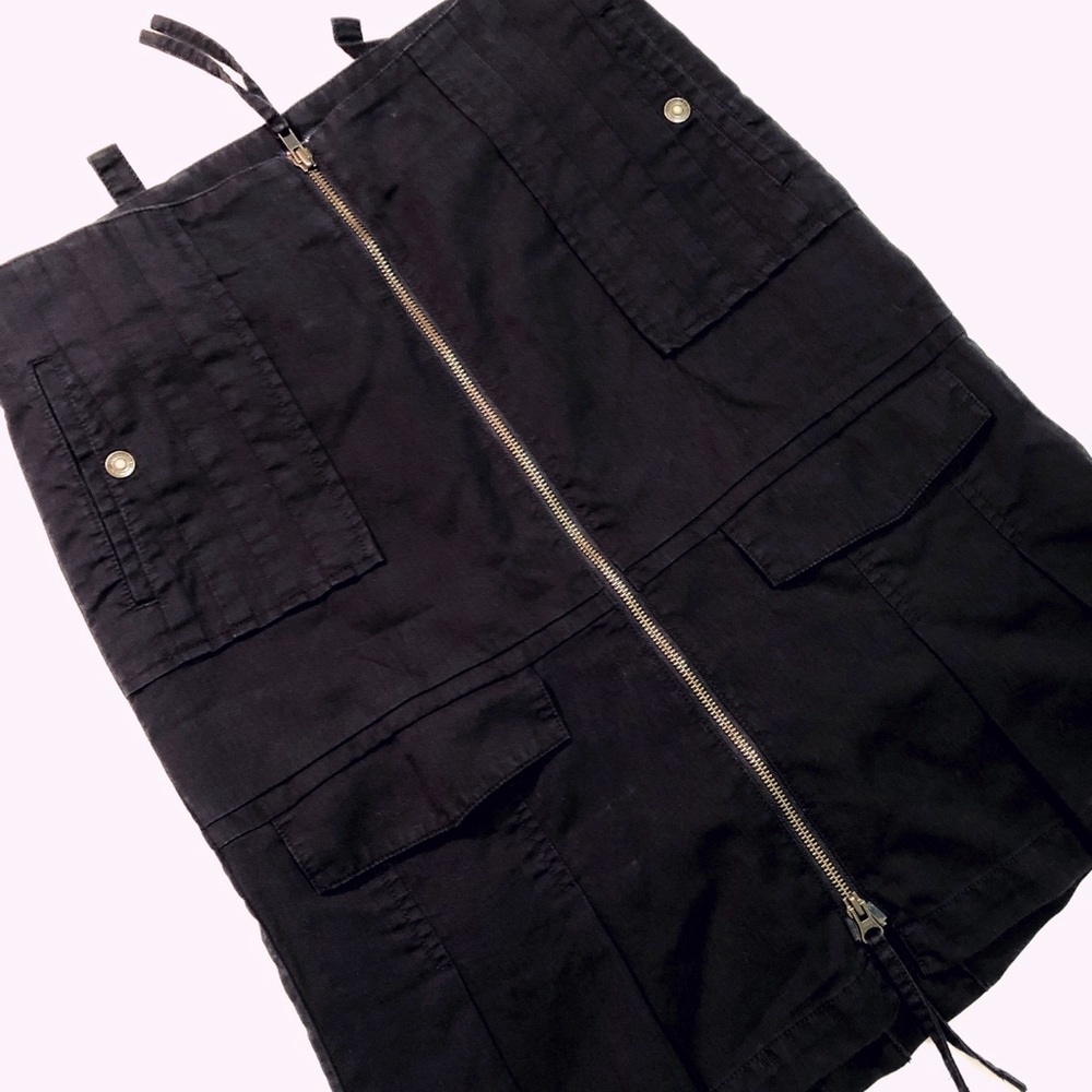AE Black Corduroy Skirt Size 8